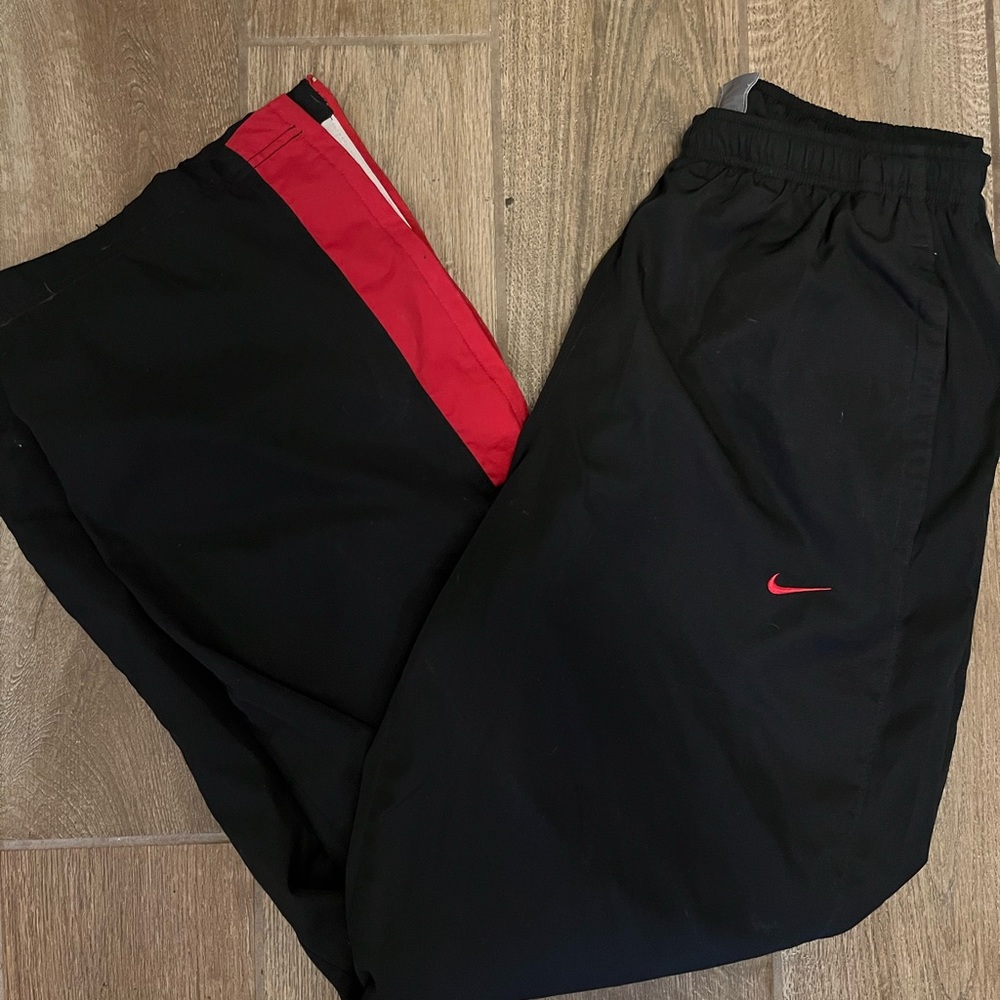 mens nike joggers